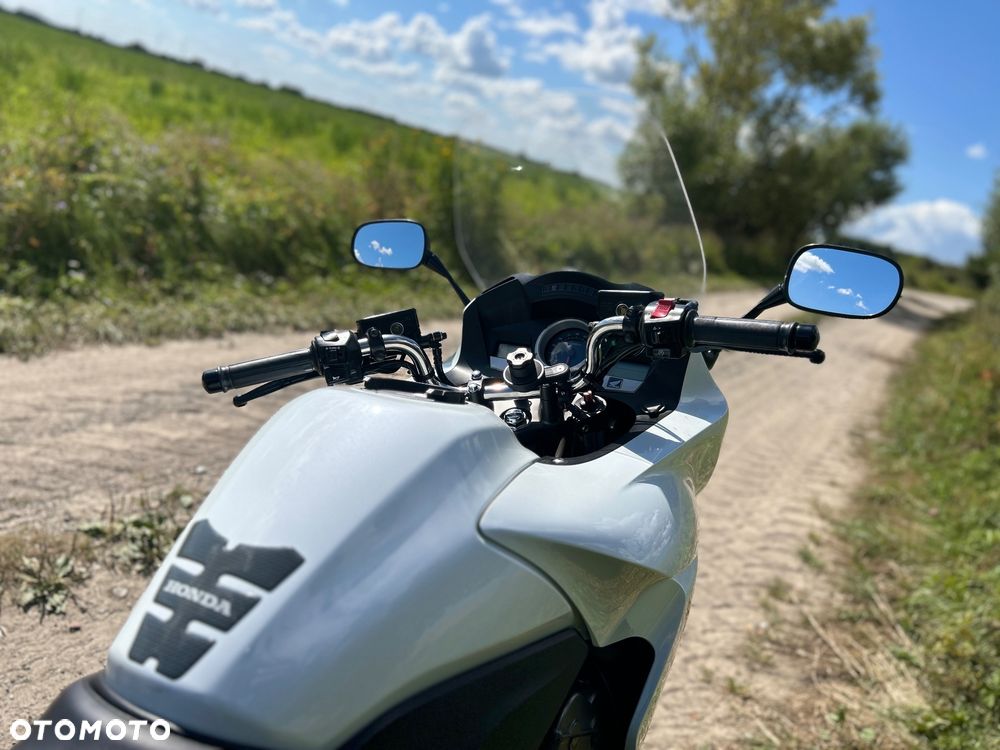 Honda CBF - 4