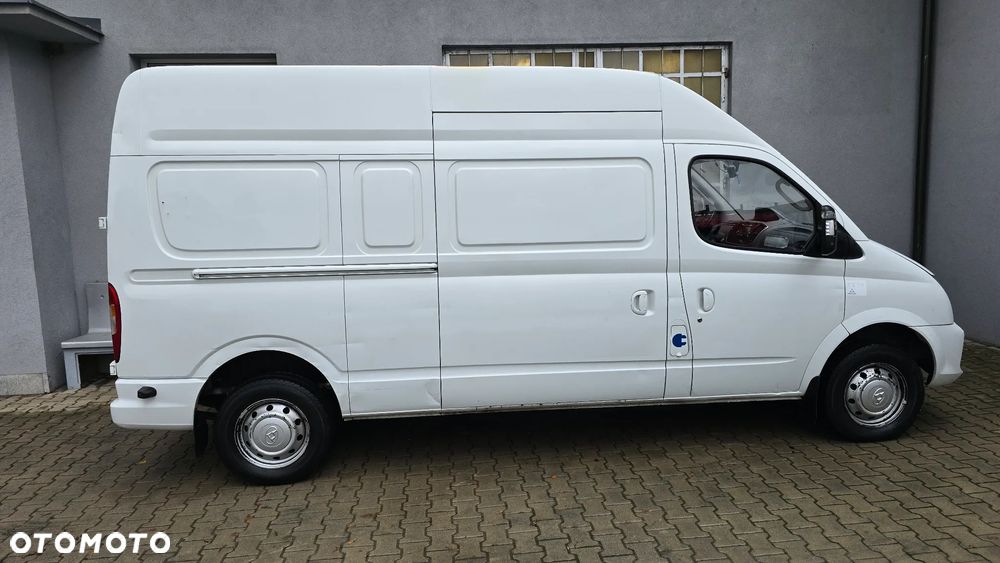 Maxus EV80 - 10