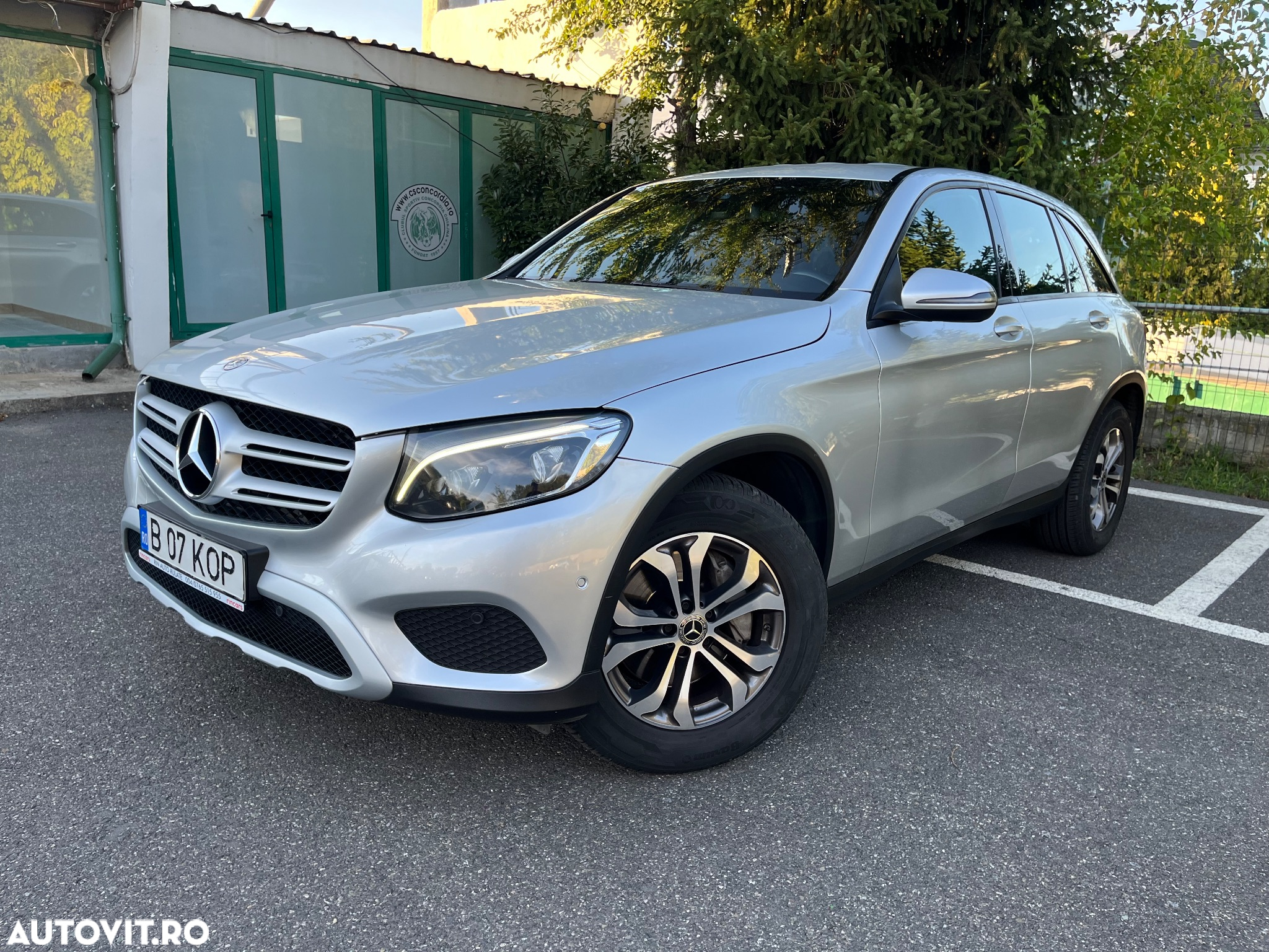 Mercedes-Benz GLC 220 d 4MATIC - 3