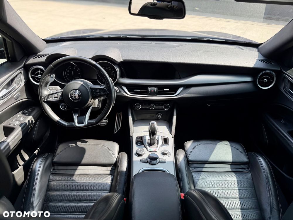 Alfa Romeo Stelvio 2.0 Turbo TI Q4 - 5