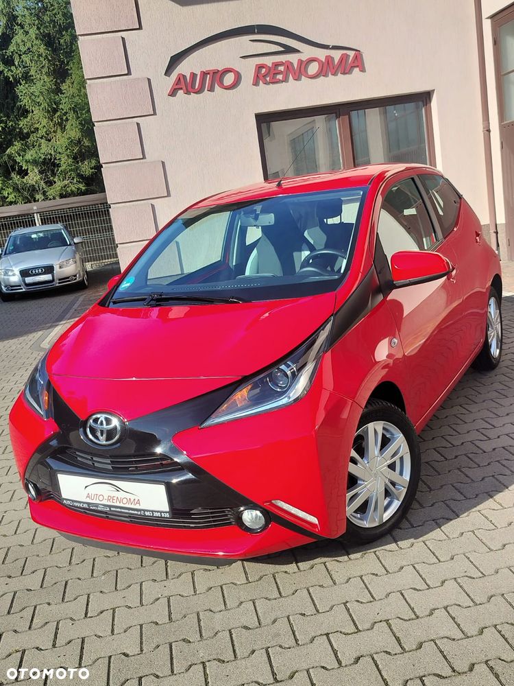 Toyota Aygo x-play touch