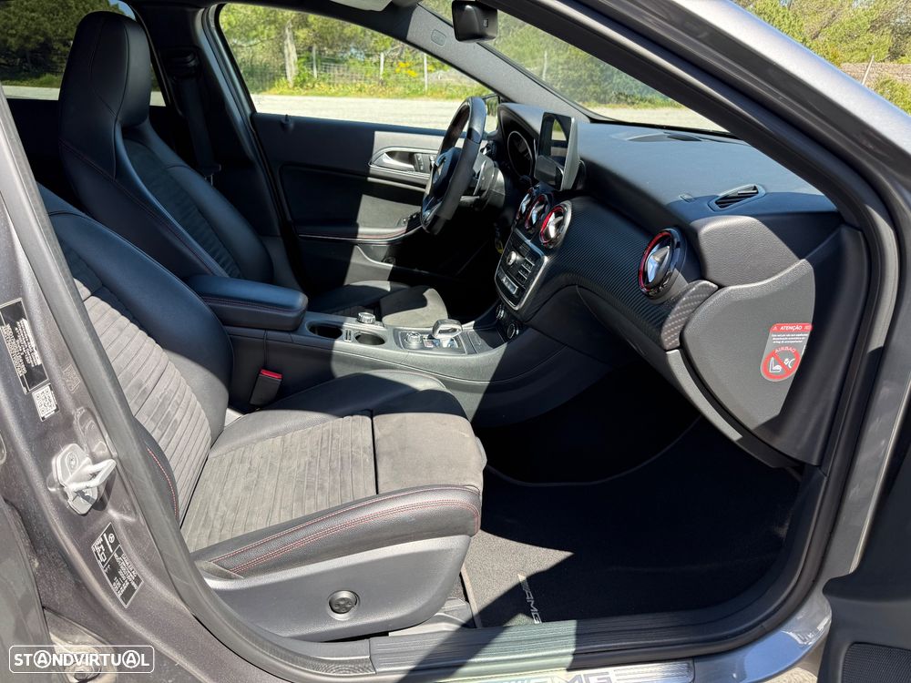 Mercedes-Benz A 45 AMG 4-Matic - 20