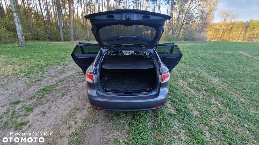 Toyota Avensis 2.2 D-4D Automatik Sol - 6