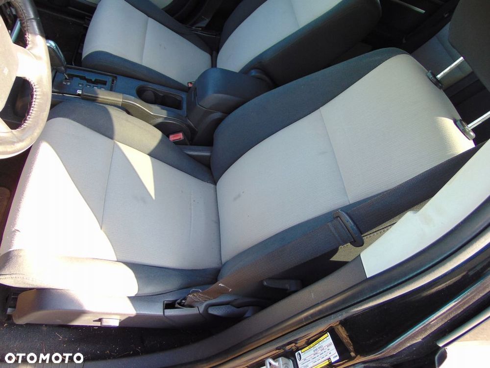 FOTELE FOTEL KANAPA BOCZKI KOMPLET MATERIAŁ EUROPA DODGE JOURNEY - 2