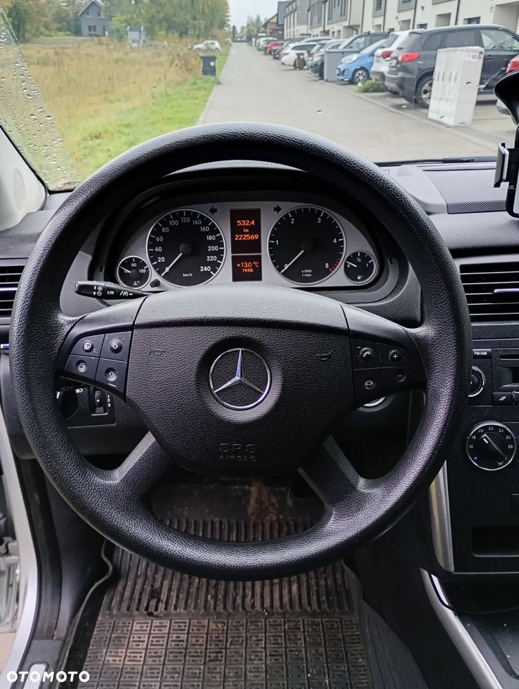 Mercedes-Benz Klasa B 180 CDI Autotronic - 7