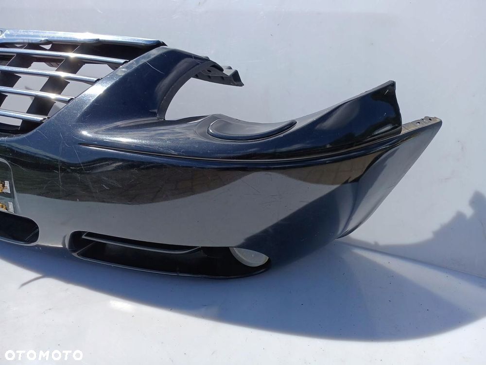 ZDERZAK PRZÓD PRZEDNI CZARNY NA SPRYSKI CHRYSLER VOYAGER IV LIFT 05-08r. - 2