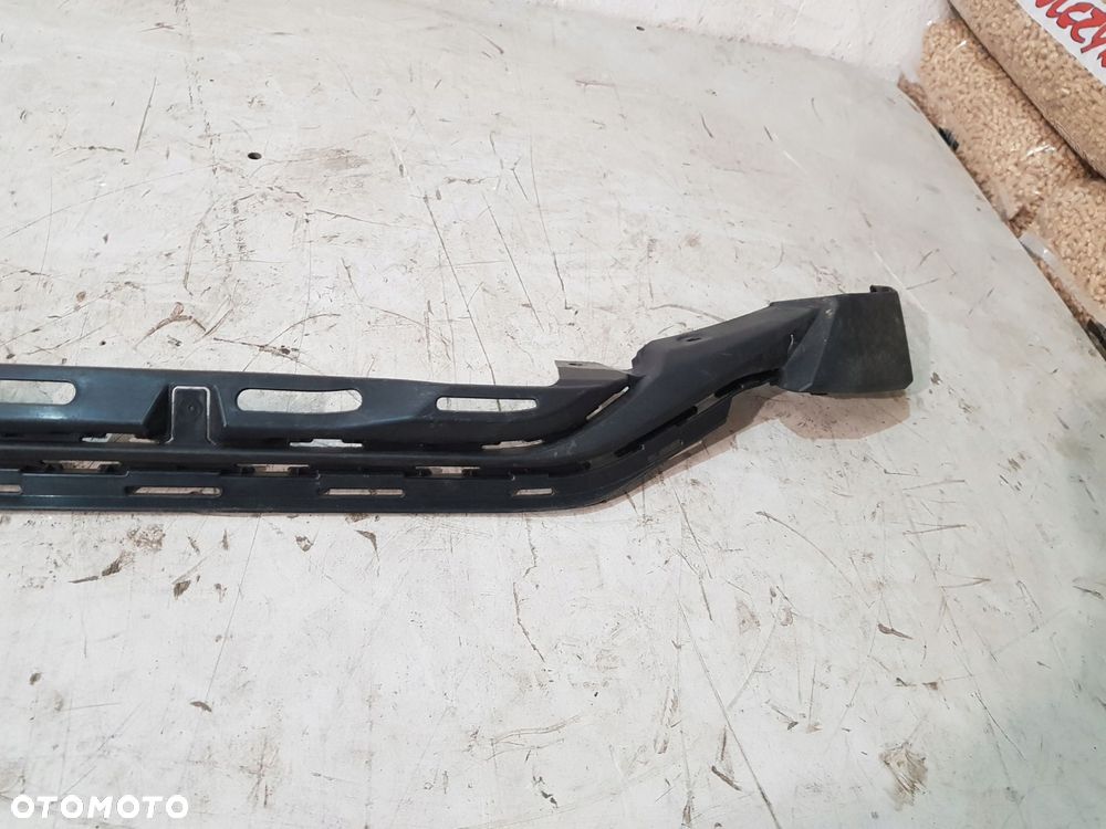 dokładka ślizg zderzaka tył 52453-0h020 toyota aygo x 22- - 5