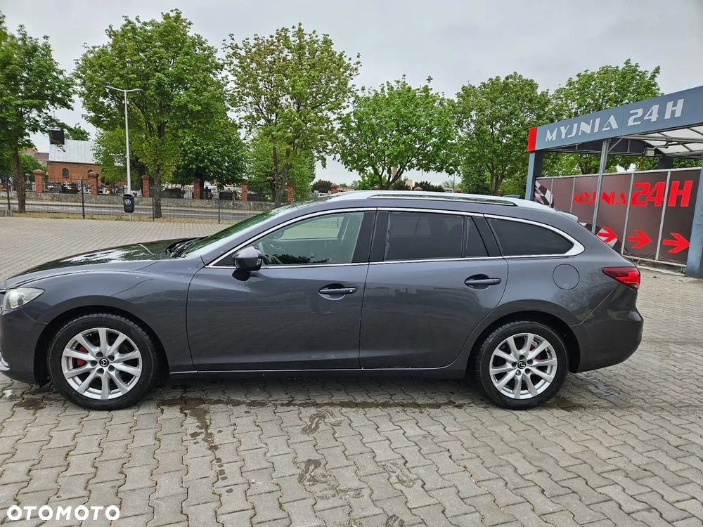 Mazda 6 - 8