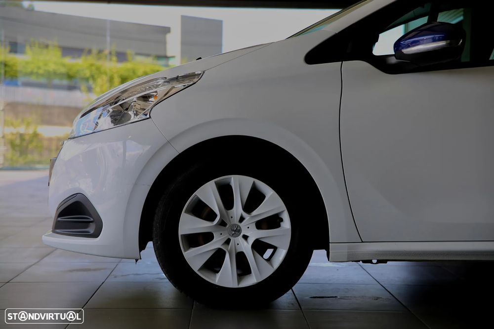 Peugeot 208 PureTech 82 Start & Stop Style - 17