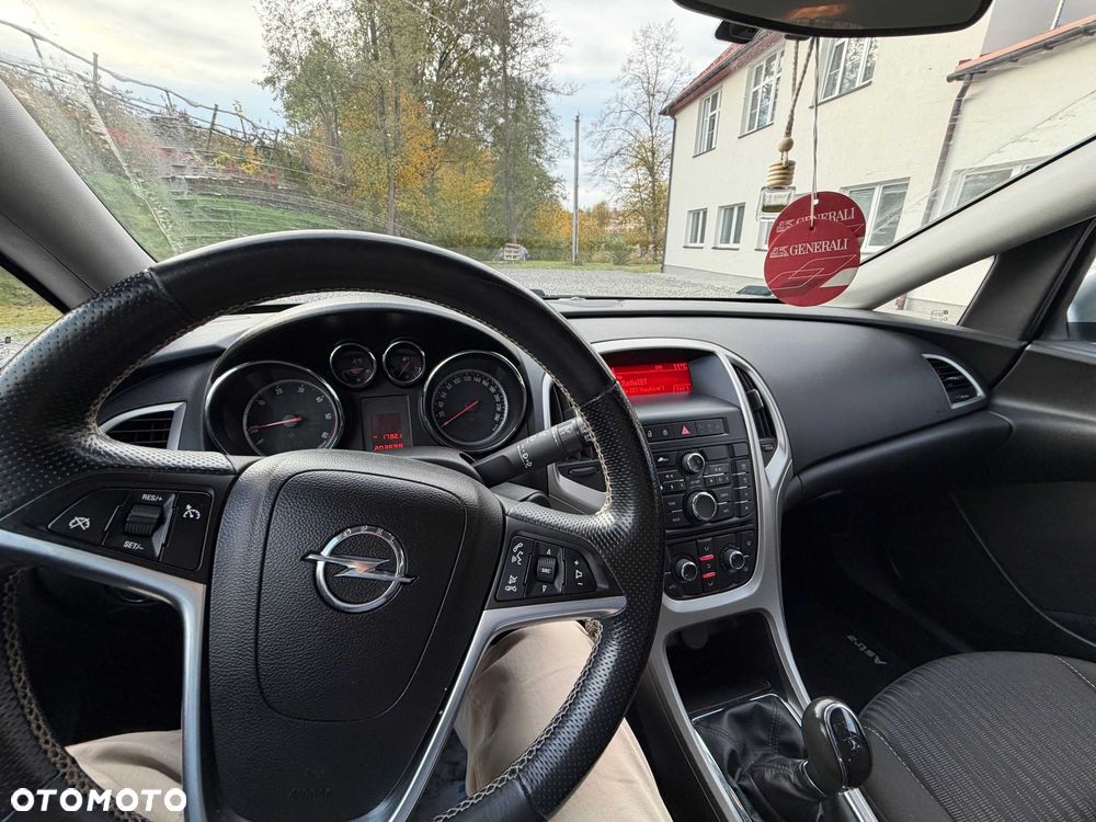 Opel Astra - 6