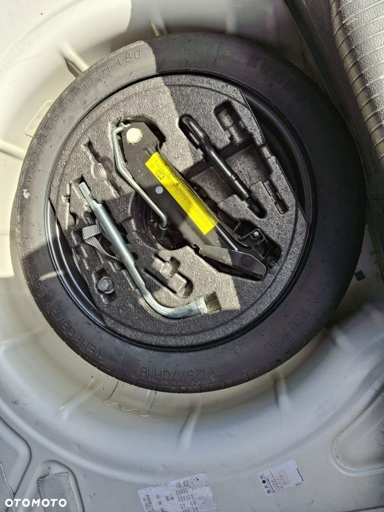 Volkswagen Golf - 12