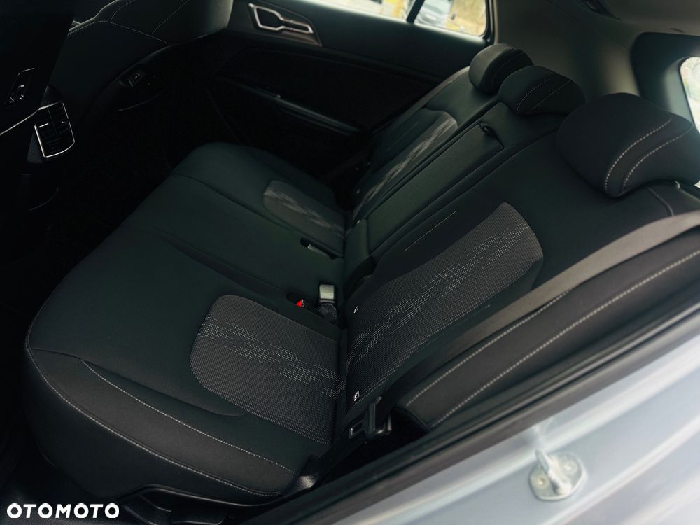 Kia Sportage 1.6 T-GDI 2WD Eco-Dynamics + (48V M-H) DCT Spirit - 20