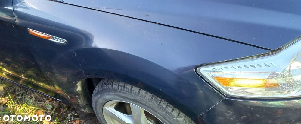 BŁOTNIK PRZEDNI PRAWY FORD MONDEO KOMBI MK IV V 6 - 2