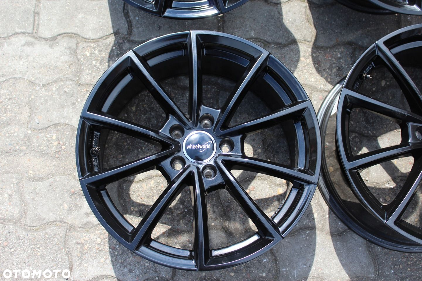 WHEELWORLD 18cali 5x112 ET45 8J AUDI SKODA SEAT VW - 5