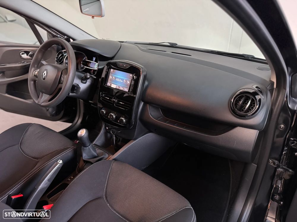 Renault Clio TCe 90 Luxe - 19