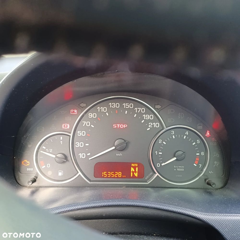 Peugeot 1007 - 15