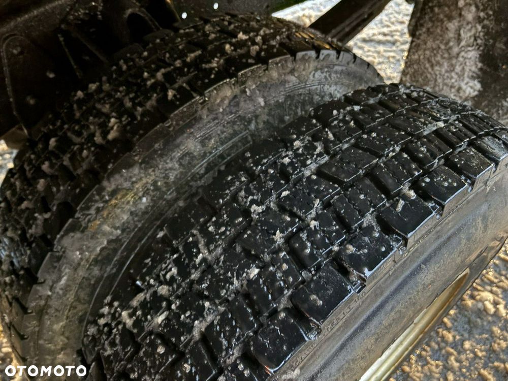 Mercedes-Benz Mercedes Vario 815 Wywrotka 4X4  2004 Pług posypywarka odśnieżarka - 10