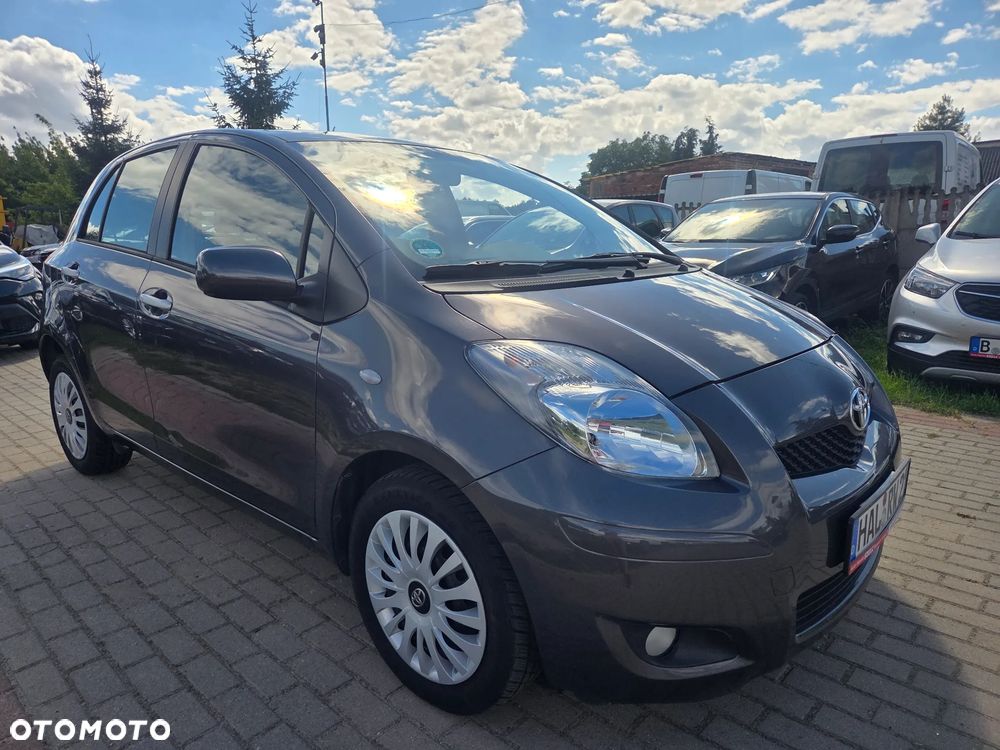 Toyota Yaris - 3