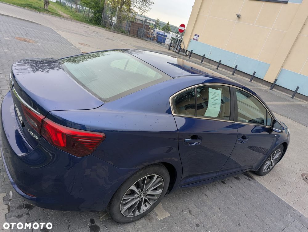 Toyota Avensis 2.0 D-4D Selection - 3