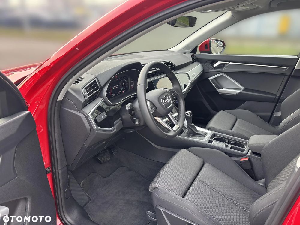 Audi Q3 35 TFSI Advanced S tronic - 9