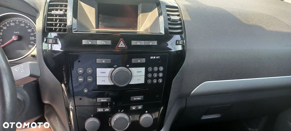 Opel Zafira 1.8 Family - 14