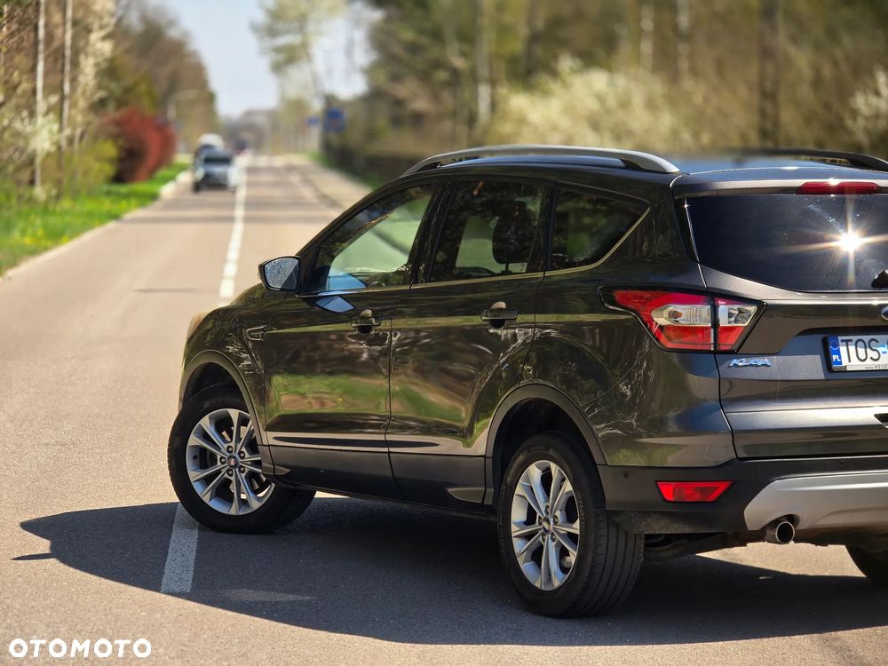 Ford Kuga 1.5 EcoBoost 2x4 Titanium - 38