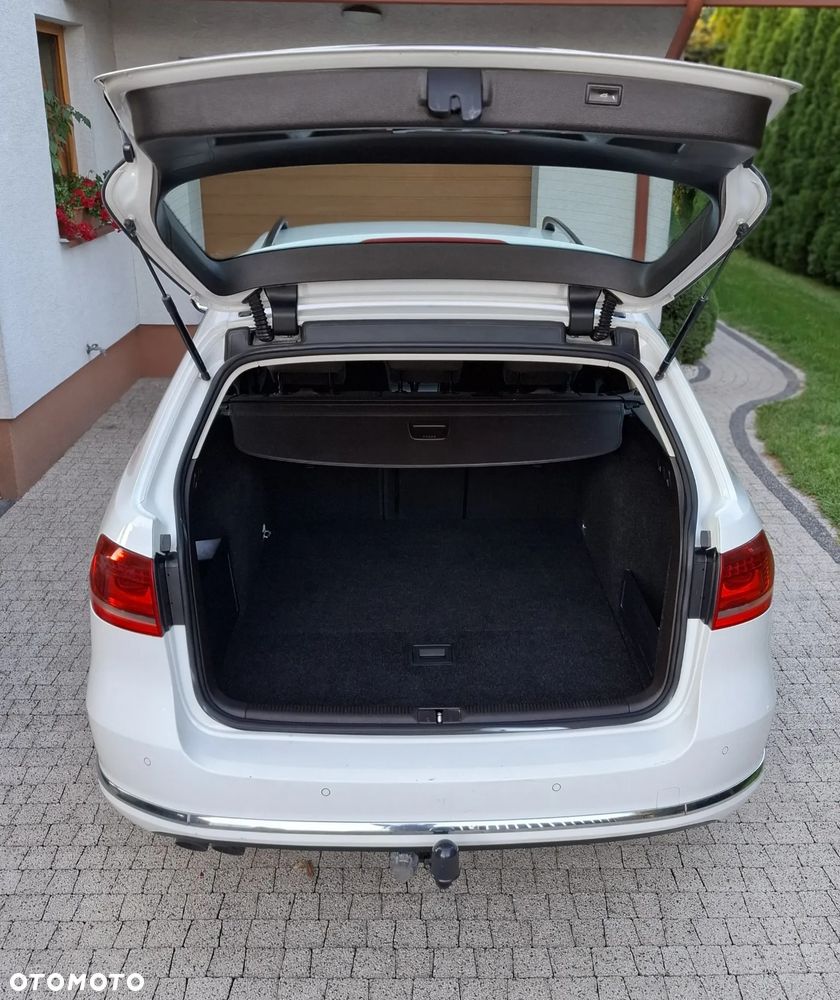 Volkswagen Passat 2.0 TDI DPF DSG Comfortline - 9