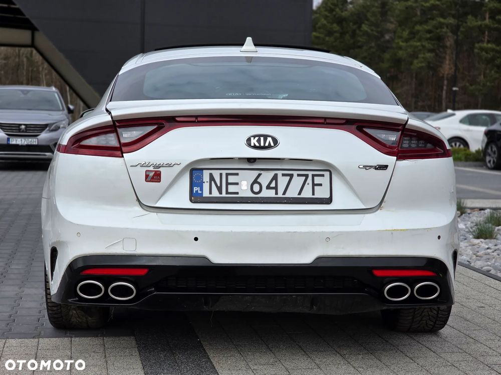 Kia Stinger 2.0 T-GDI XL - 4