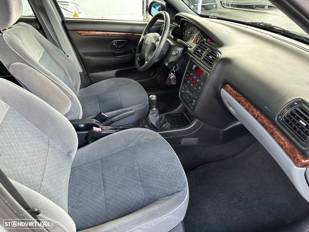 Peugeot 406 1.8 Executive - 11