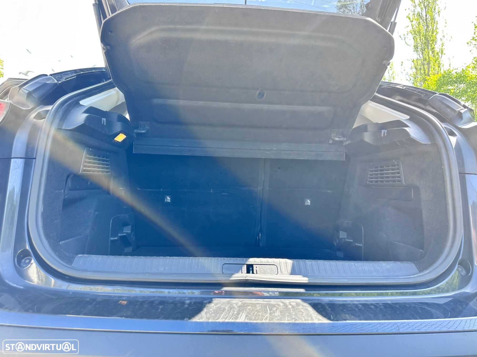 Citroën C4 1.2 PureTech Shine - 10