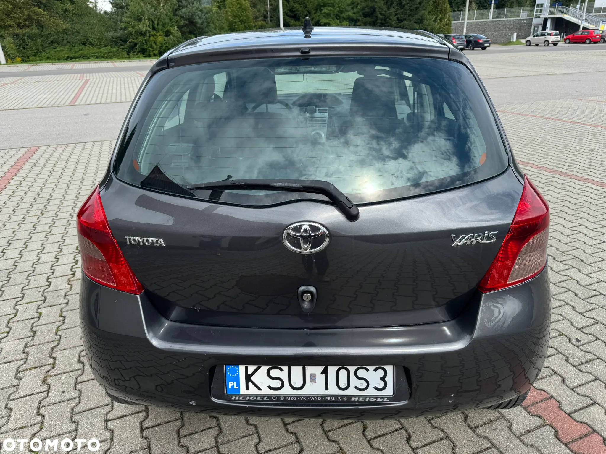 Toyota Yaris - 2