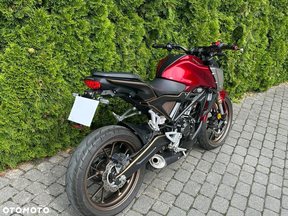 Honda CB - 3