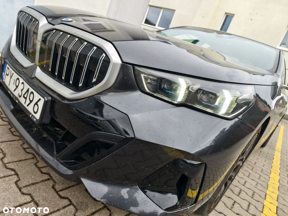 BMW Seria 5 520d xDrive mHEV M Sport - 6