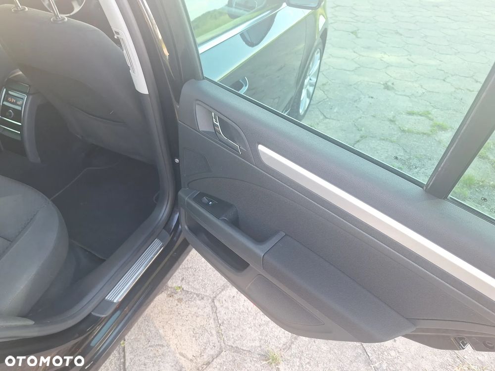 Skoda Superb 2.0 TDI Exclusive - 29