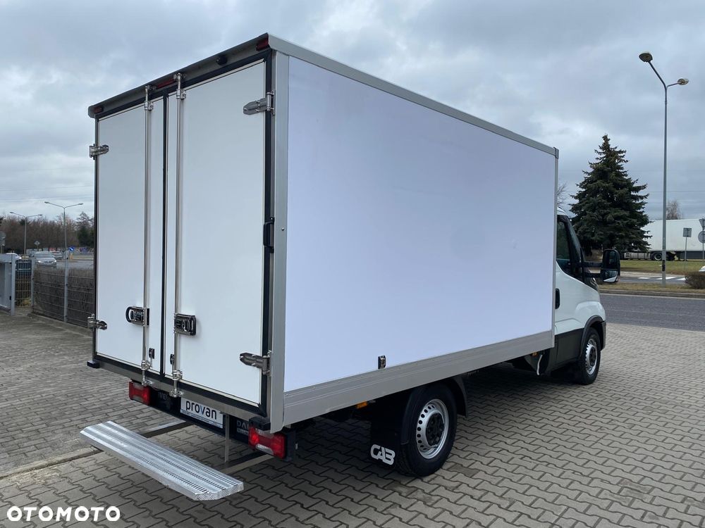 Iveco DAILY 35-140 HI-MATIC KONTENER CHŁODNIA MROŹNIA NISKI PRZEBIEG - 15