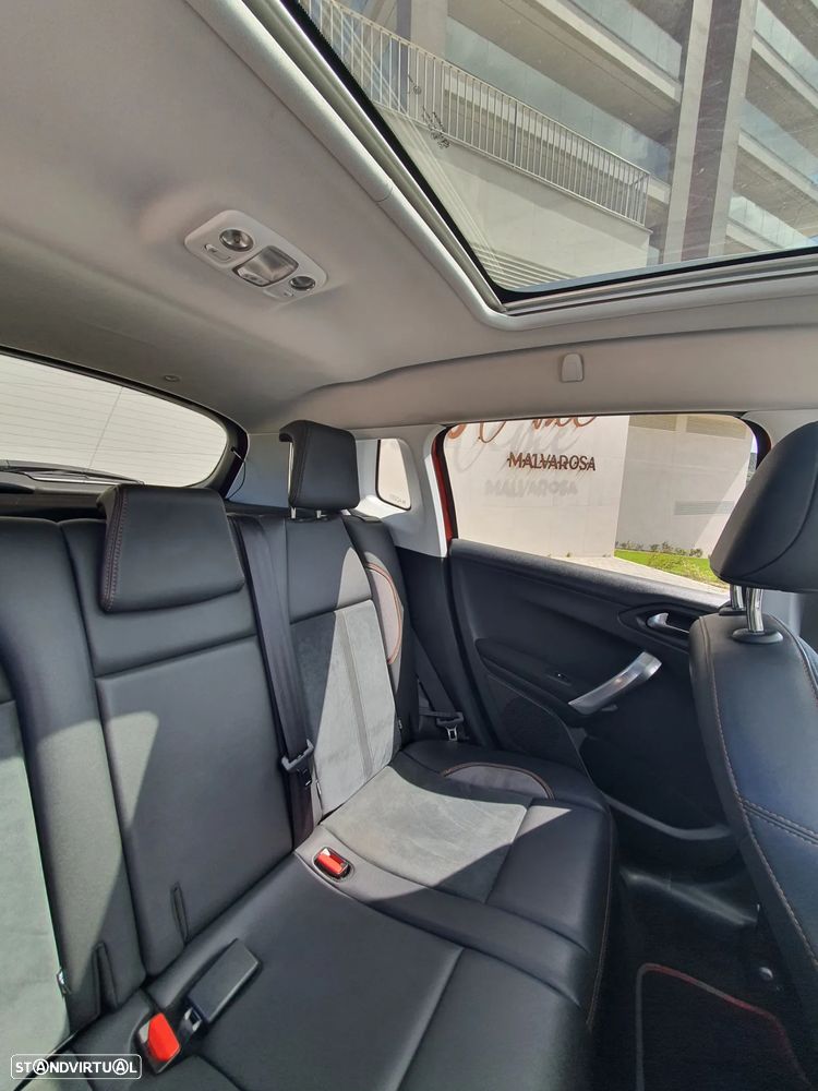 Peugeot 2008 PureTech 130 Stop&Start Allure - 36