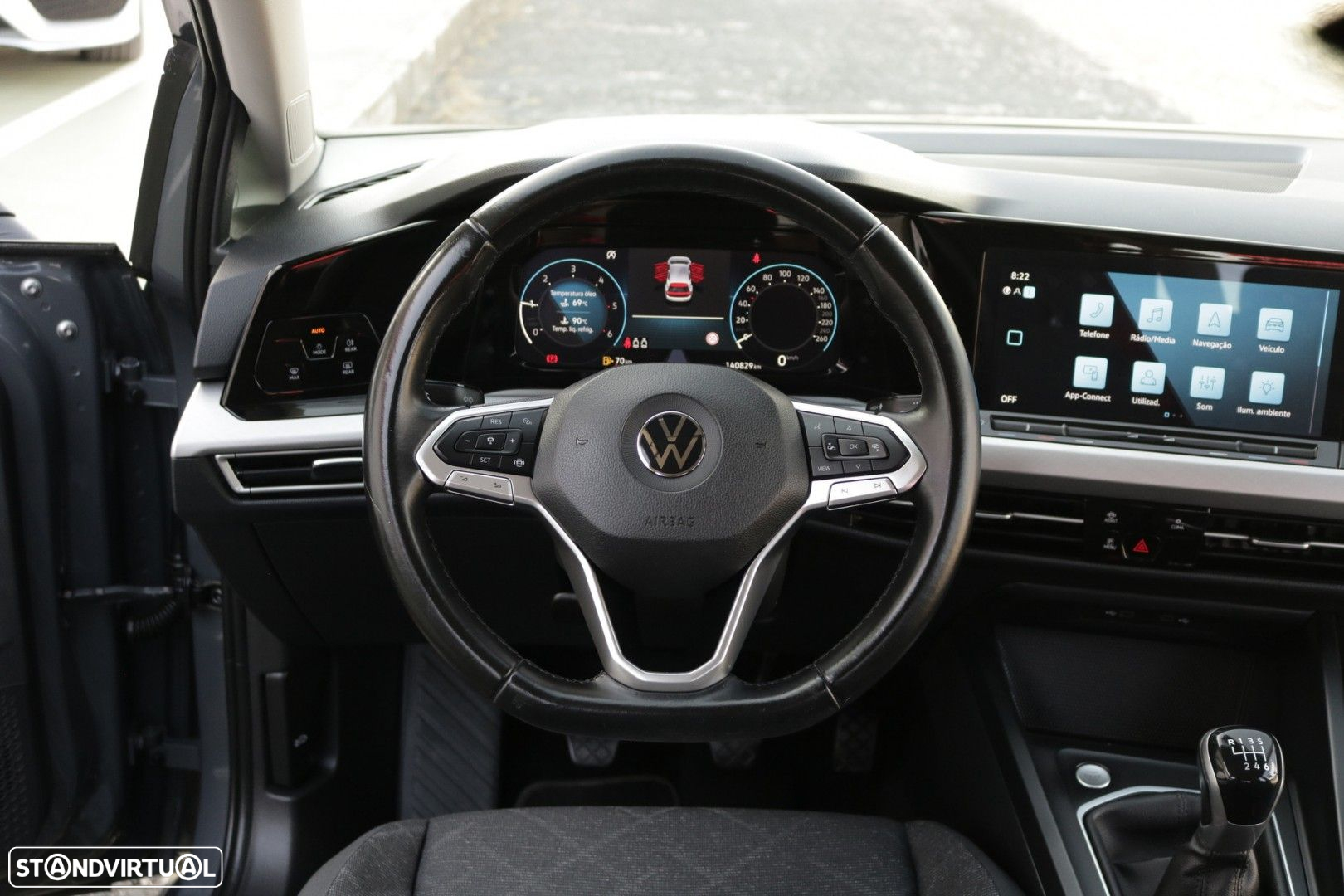 VW Golf 2.0 TDI Life - 30