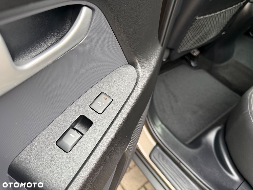 Kia Sportage 1.6 GDI Business Line L 2WD - 30