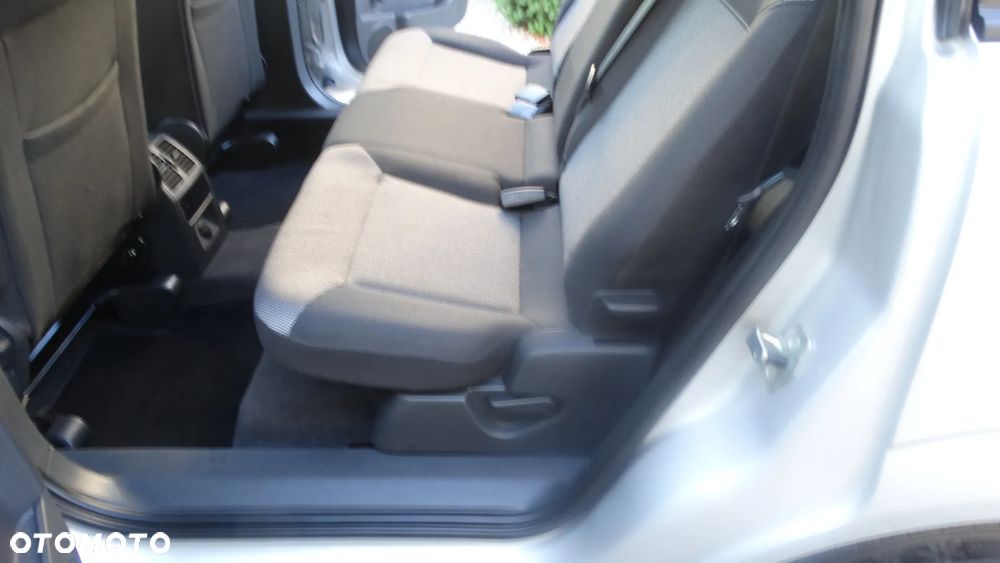 Opel Zafira 1.8 Essentia - 11
