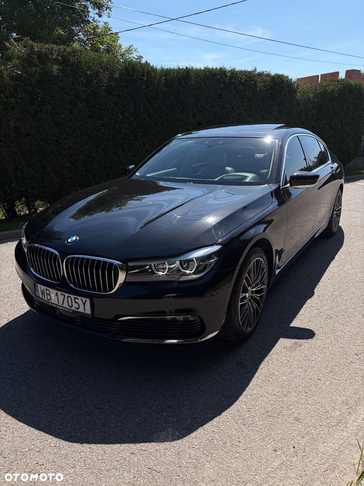 BMW Seria 7 740Li - 6