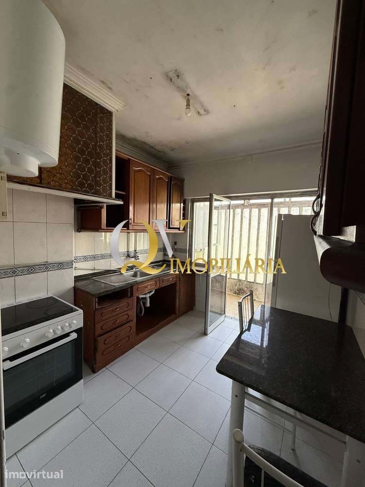 Excelente Apartamento T2 para venda sito em Odivelas - Grande imagem: 3/12
