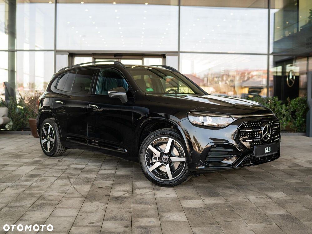 Mercedes-Benz GLB - 3