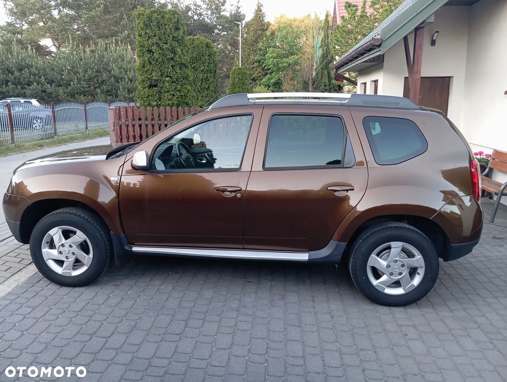 Dacia Duster 1.6 Laureate 4x4 - 24