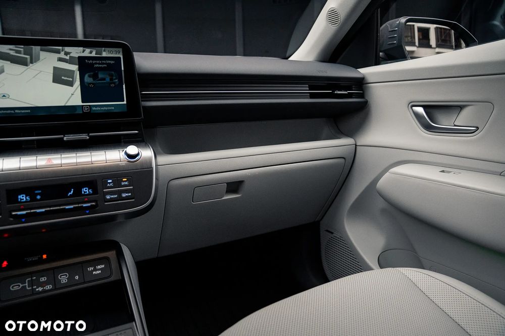 Hyundai Kona 1.6 GDI Hybrid Platinum DCT - 23