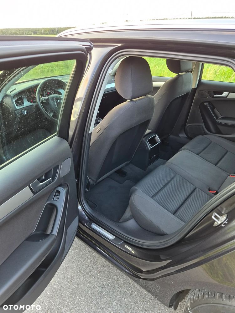 Audi A4 Avant - 28