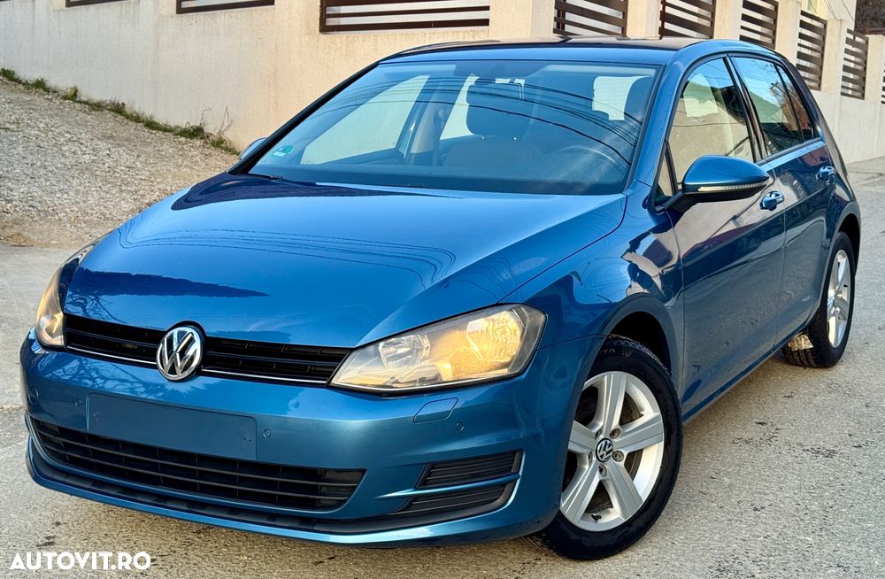 Volkswagen Golf 1.2 TSI BMT Comfortline - 9