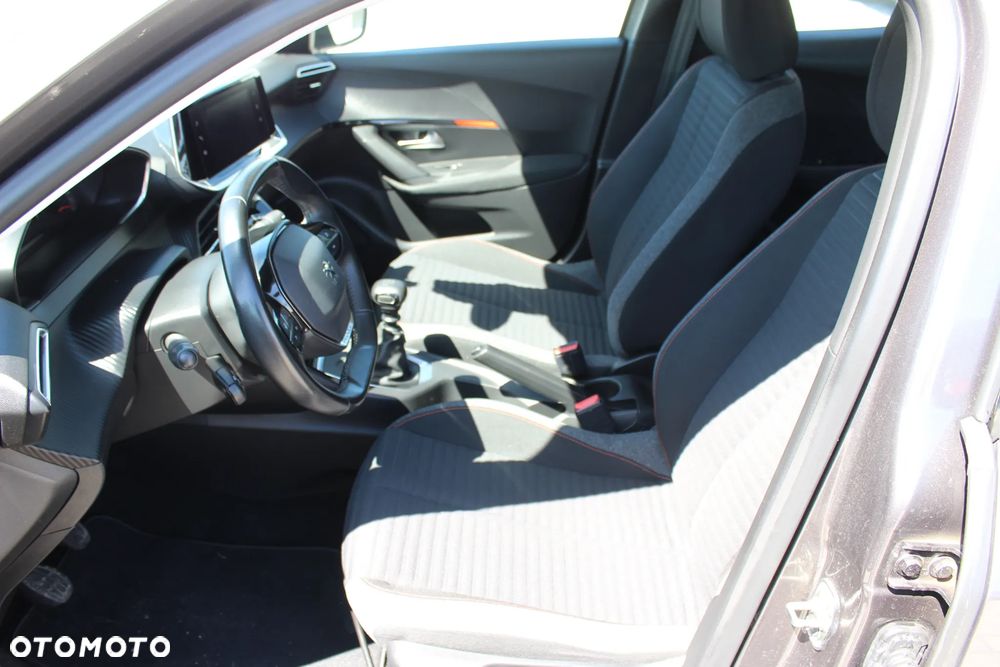 Peugeot 2008 1.5 BlueHDi Allure - 20