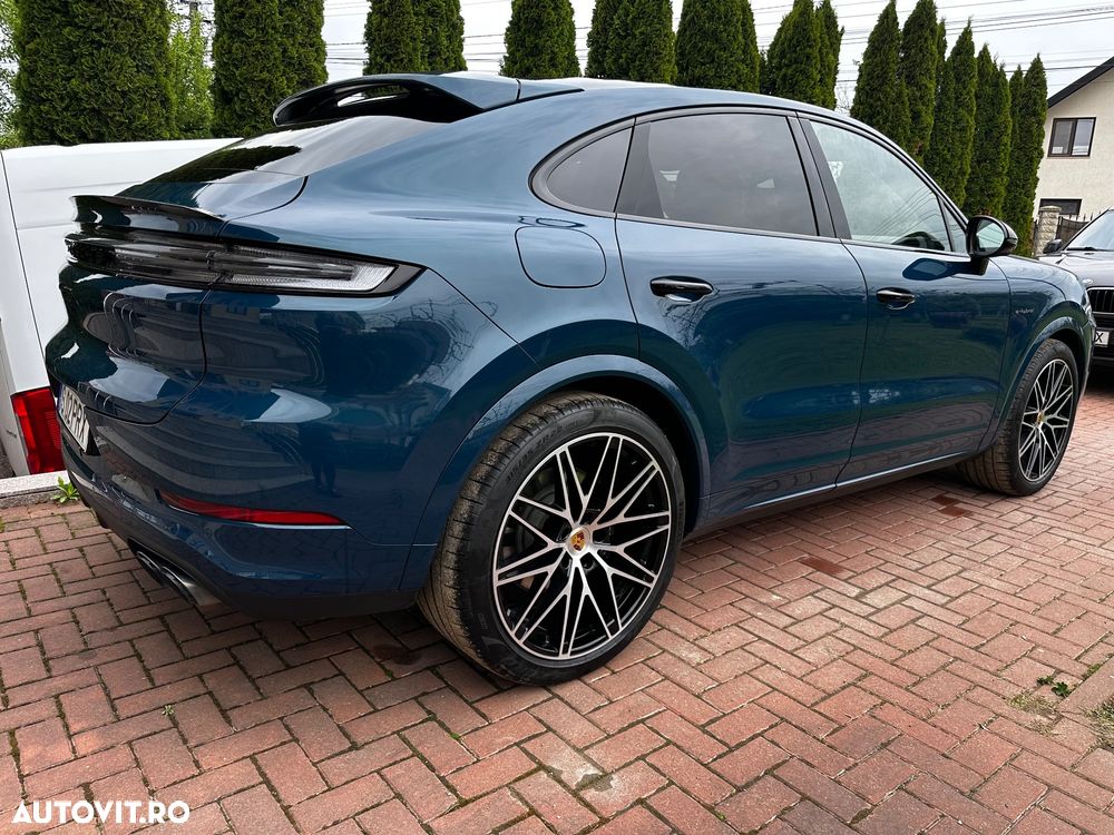 Porsche Cayenne E-Hybrid Tiptronic S Black Edition - 2