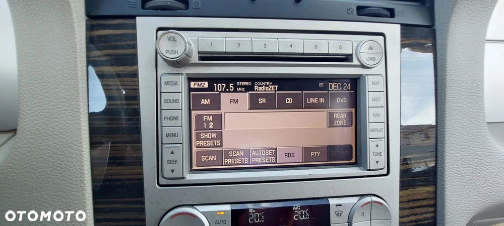 Lincoln Navigator 5.4 4x2 - 27