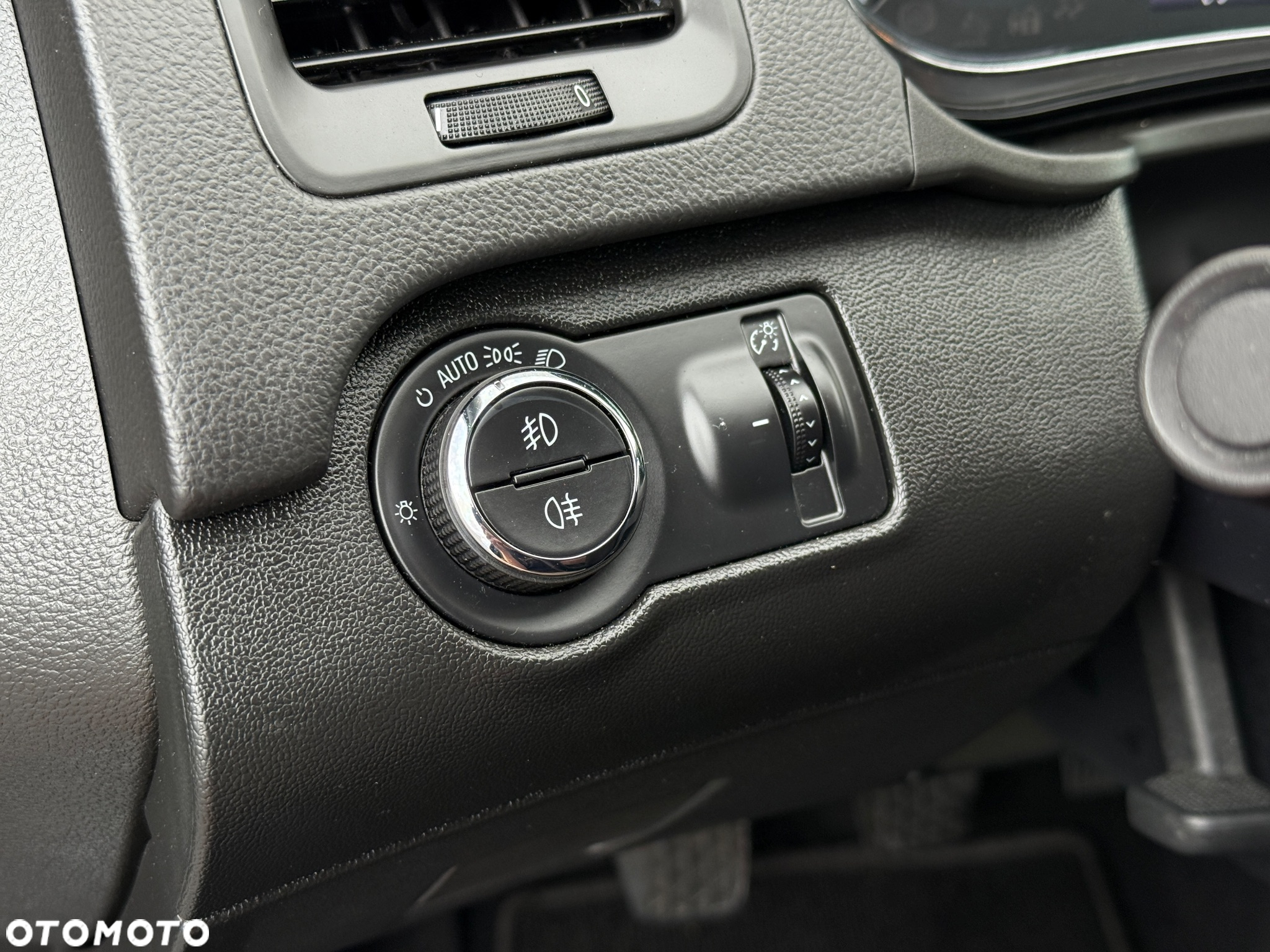Opel Insignia Sports Tourer 2.0 Diesel Innovation - 17